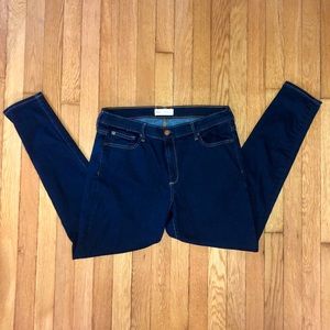 NWOT Gap Dark blue skinny jeans